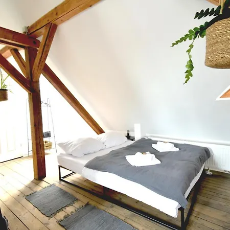 Black Billard L Loft Fuer 2-4 Personen L Wohlfuehlen In Altstadtnaehe Landshut Exterior photo