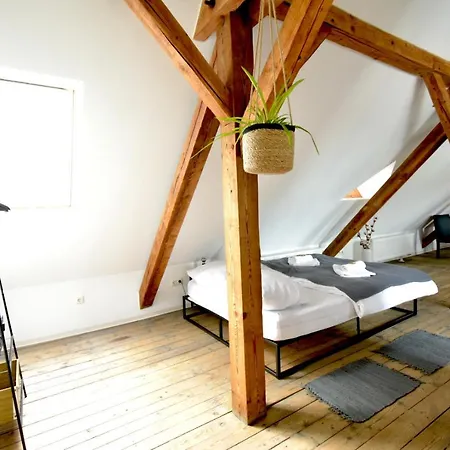 Black Billard L Loft Fuer 2-4 Personen L Wohlfuehlen In Altstadtnaehe Landshut Exterior photo