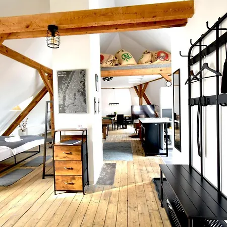 Black Billard L Loft Fuer 2-4 Personen L Wohlfuehlen In Altstadtnaehe Landshut Exterior photo